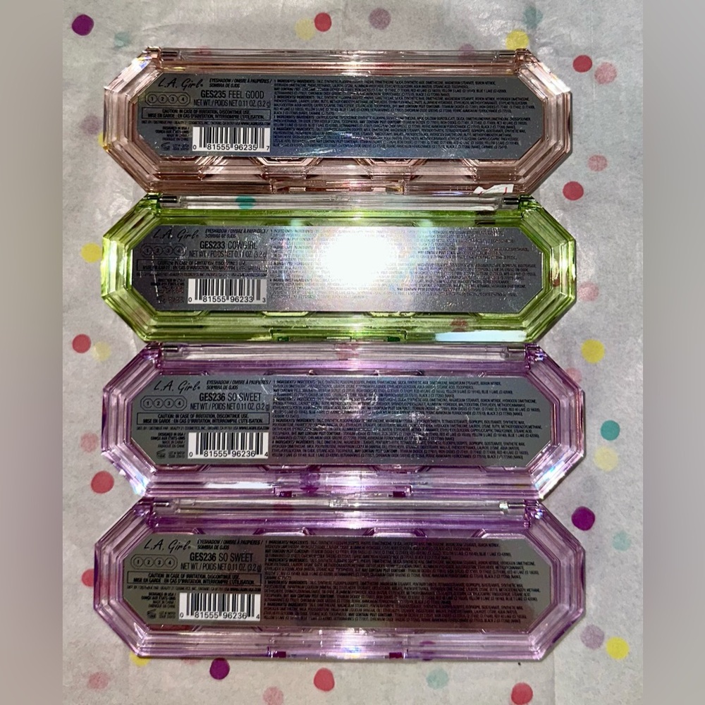 4 Play Eyeshadow Palette - Multi-Color - Picture 3 of 8